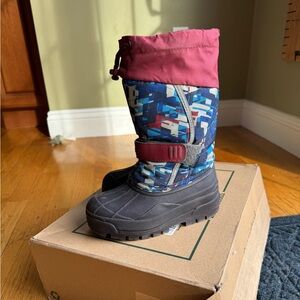 Toddler north woods boots LL Bean size 11 with extra inserts (new)!